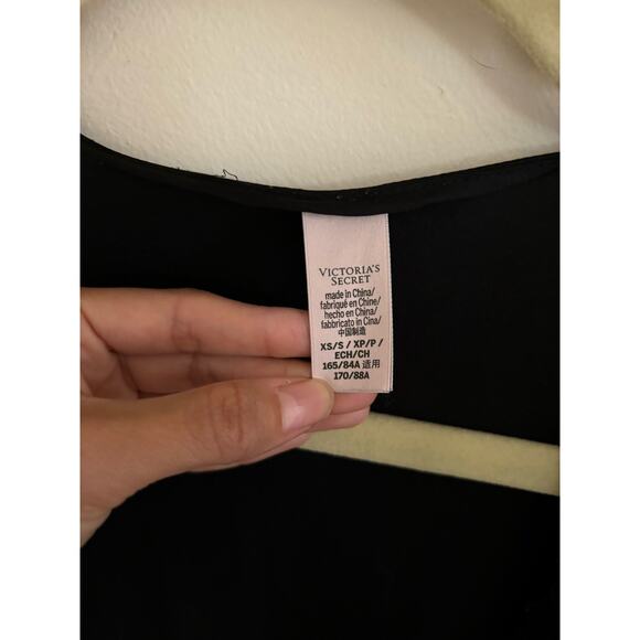 Victoria's Secret Sleepwear Women's XS Black Robe Satin Lace Open Kimono Long - Picture 4 of 5